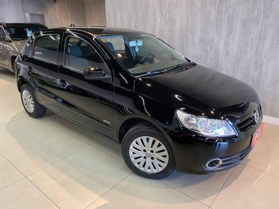 VOLKSWAGEN GOLF 1.6 MI 8V FLEX 4P MANUAL